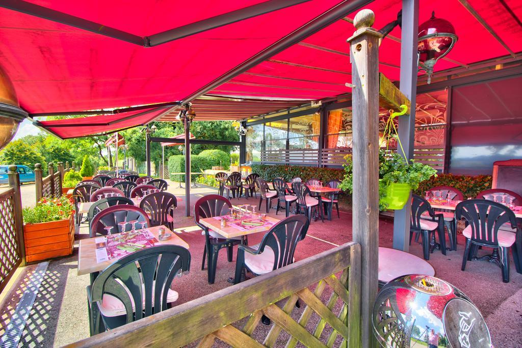 Logis Hotel Restaurant Le Chalet Du Mont Roland Sampans Kültér fotó